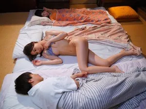 ROYD-096 Một cặp đôi da trắng nhợt nhạt SEX, đang mang thai, anh trai ngực lớn, kết hôn với một người hầu đẹp trai. Mơ mật ong